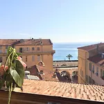 Gilly 4 - Exceptional 2beds, Sea View, Modern,a/c, Old Town *