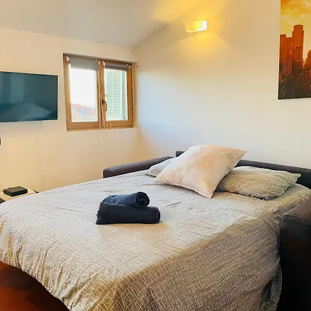 Apartamento Gilly 4 - Exceptional 2beds, Sea View, Modern,a/c, Old Town *