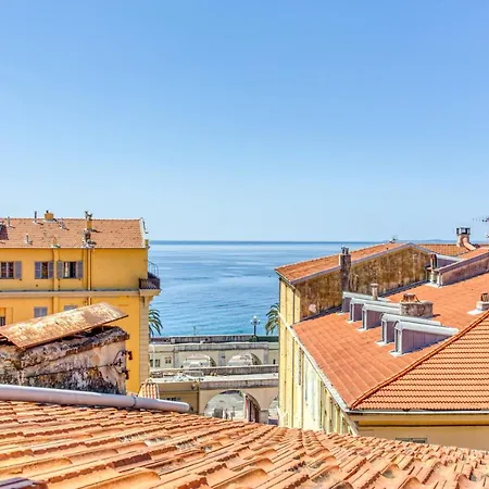 Gilly 4 - Exceptional 2beds, Sea View, Modern,a/c, Old Town